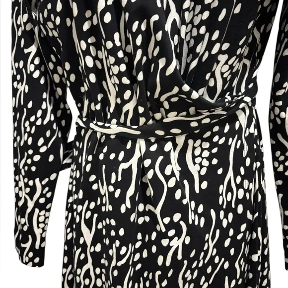 NWT DIANE VON FURSTENBERGxTARGET Long Sleeve Midi Sea Spots Black Wrap Dress - Picture 14 of 16
